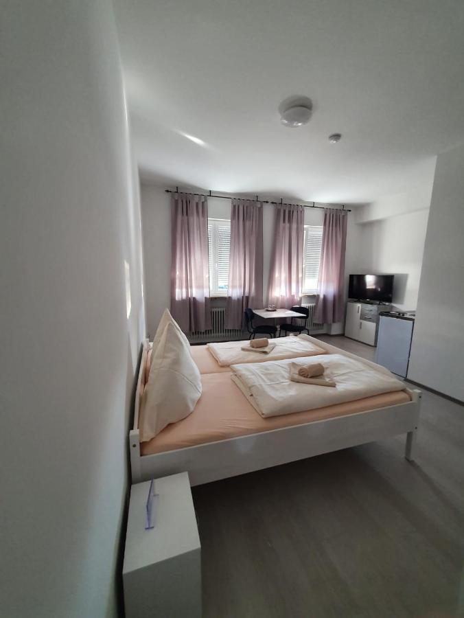 Unterkunfte Bora Gmbh Gaimersheim 外观 照片